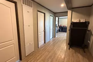 516 Glendale Dr, Godley, TX 76044 - Photo 20