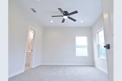 3922 Penelope Street, Dallas, TX 75210 - Photo 12