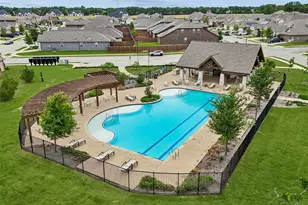 937 Burnet Ln, Aubrey, TX 76227 - Photo 28