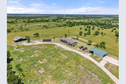 604 Lcr 208, Coolidge, TX 76635 - Photo 1