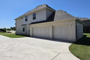 516 Agape Dr, Haslet, TX 76052 - Photo 4