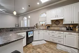 7501 Acts Ct, North Richland Hills, TX 76182 - Photo 14