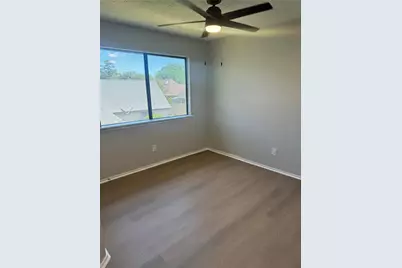6916 Foxcroft Lane, Humble, TX 77338 - Photo 14