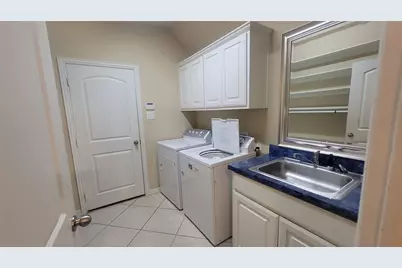 1020 Paradise Cove, Carrollton, TX 75006 - Photo 12