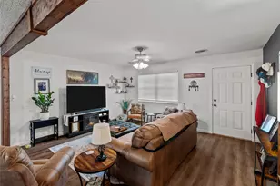 107 Woodard Ave, Cleburne, TX 76033 - Photo 4