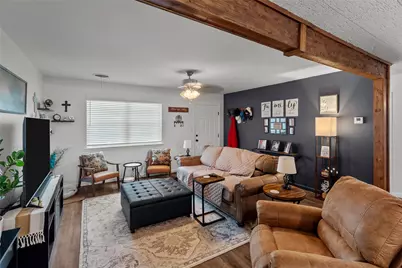 107 Woodard Avenue, Cleburne, TX 76033 - Photo 6