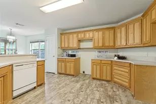 7429 Creekfall Dr, Fort Worth, TX 76137 - Photo 12