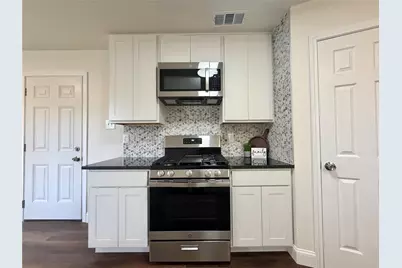 1421 Summit Street, Mesquite, TX 75149 - Photo 6