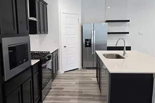 3214 Rainwood Gate Dr, Houston, TX 77047 - Photo 4