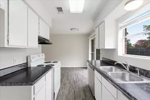 809 Panay Way Dr, Fort Worth, TX 76108 - Photo 10