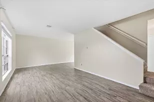 809 Panay Way Dr, Fort Worth, TX 76108 - Photo 2