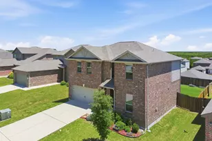 309 Golden Sands Ln, Princeton, TX 75407 - Photo 4