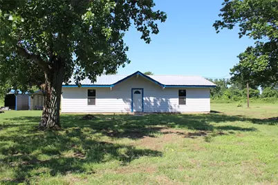 2519 Fm 2027, Lott, TX 76656 - Photo 2