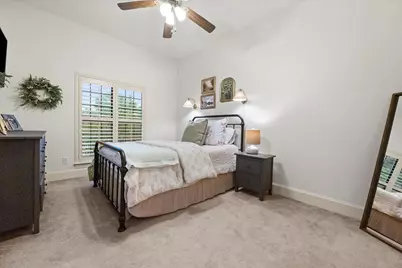 8924 Waterchase Circle, Fort Worth, TX 76120 - Photo 20
