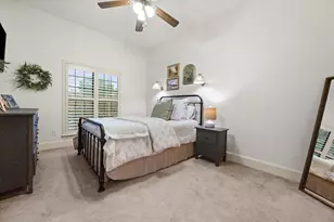 8924 Waterchase Cir, Fort Worth, TX 76120 - Photo 20