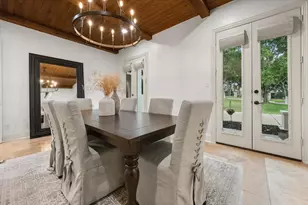 8924 Waterchase Cir, Fort Worth, TX 76120 - Photo 10