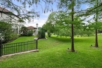 8924 Waterchase Circle, Fort Worth, TX 76120 - Photo 40