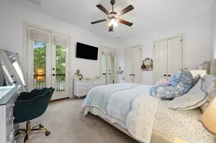 8924 Waterchase Cir, Fort Worth, TX 76120 - Photo 22