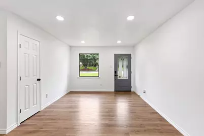 4709 Richards Terrace, Fort Worth, TX 76115 - Photo 2