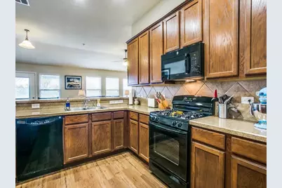 10333 Bradshaw Drive, Fort Worth, TX 76108 - Photo 8
