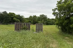 4621 Lake Park Dr, The Colony, TX 75056 - Photo 6