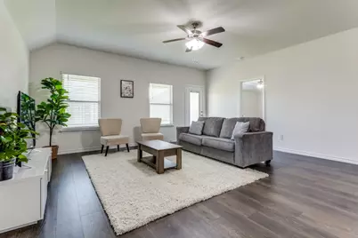 603 Calm Springs Drive, Princeton, TX 75407 - Photo 8