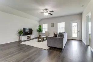 603 Calm Springs Dr, Princeton, TX 75407 - Photo 10