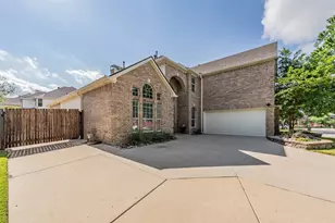 217 Huffman Bluff, Keller, TX 76248 - Photo 2