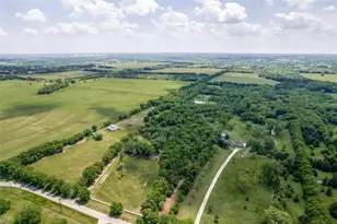 586 Pleasant Home Rd, Sherman, TX 75092 - Photo 2