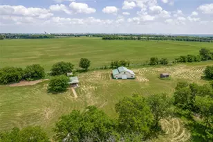 586 Pleasant Home Rd, Sherman, TX 75092 - Photo 4