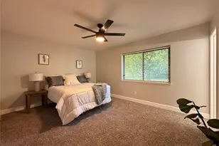 108 Cooper St, Cedar Hill, TX 75104 - Photo 10