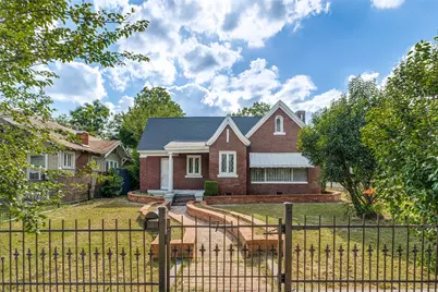 711 S Rosemont Avenue, Dallas, TX 75208 - Photo 1