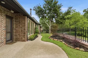 1617 Heathermore, Colleyville, TX 76034 - Photo 32