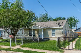 3213 Obenchain St, Dallas, TX 75212 - Photo 2
