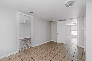 3213 Obenchain St, Dallas, TX 75212 - Photo 14