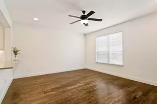 4678C Rhett Ln, Carrollton, TX 75010 - Photo 6