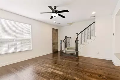 4678C Rhett Lane, Carrollton, TX 75010 - Photo 4