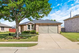 2633 Harbor Lights Dr, Little Elm, TX 75068 - Photo 1