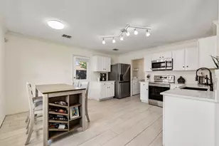 2633 Harbor Lights Dr, Little Elm, TX 75068 - Photo 10