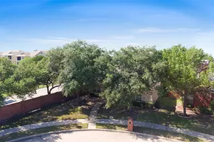 114 Midcrest Dr, Irving, TX 75063 - Photo 24