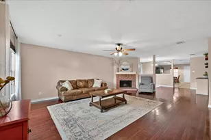 2320 Bradford Pear Dr, Little Elm, TX 75068 - Photo 2