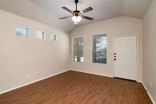 366 Schirra Ct, Lavon, TX 75166 - Photo 6