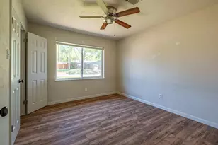 7024 Shauna Dr, North Richland Hills, TX 76180 - Photo 22