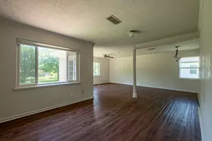 7024 Shauna Dr, North Richland Hills, TX 76180 - Photo 18