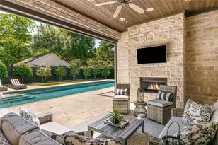 5860 Elderwood Dr, Dallas, TX 75230 - Photo 28