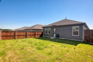 2028 Sulky Ln, Aubrey, TX 76227 - Photo 22