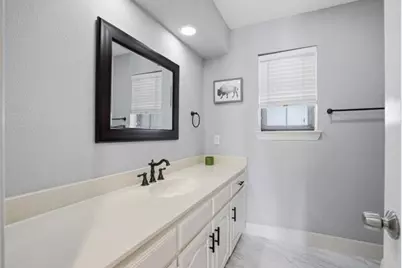 2015 Wimbledon Drive, Arlington, TX 76017 - Photo 8