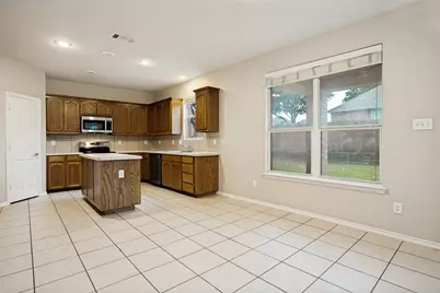 734 Crownpoint Court, Arlington, TX 76002 - Photo 12