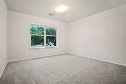734 Crownpoint Court, Arlington, TX 76002 - Photo 14