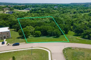 1216 Lilac Ln, Grand Prairie, TX 75104 - Photo 1